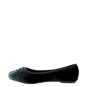Ballerinas with bow