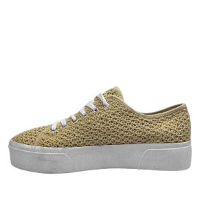 Platform sneakers in a crochet look