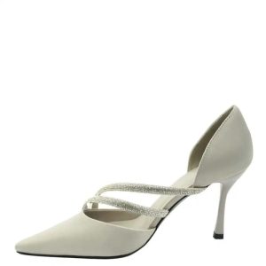 Pumps with heels